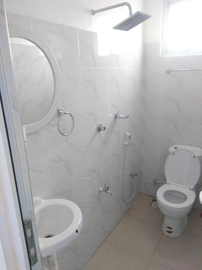 Grey Pearl Apartments Where Raha Is Also Our Priority Малинди Екстериор снимка