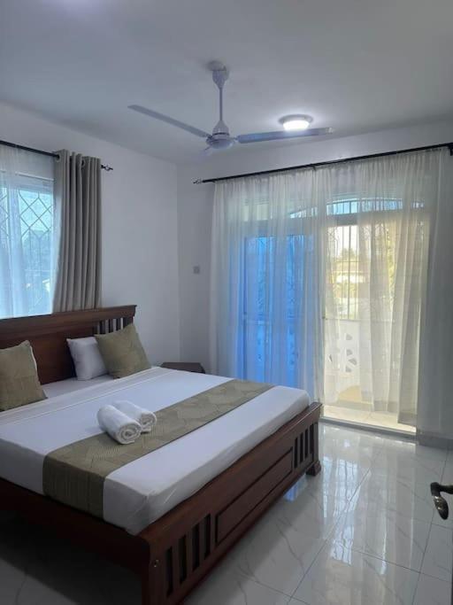 Grey Pearl Apartments Where Raha Is Also Our Priority Малинди Екстериор снимка