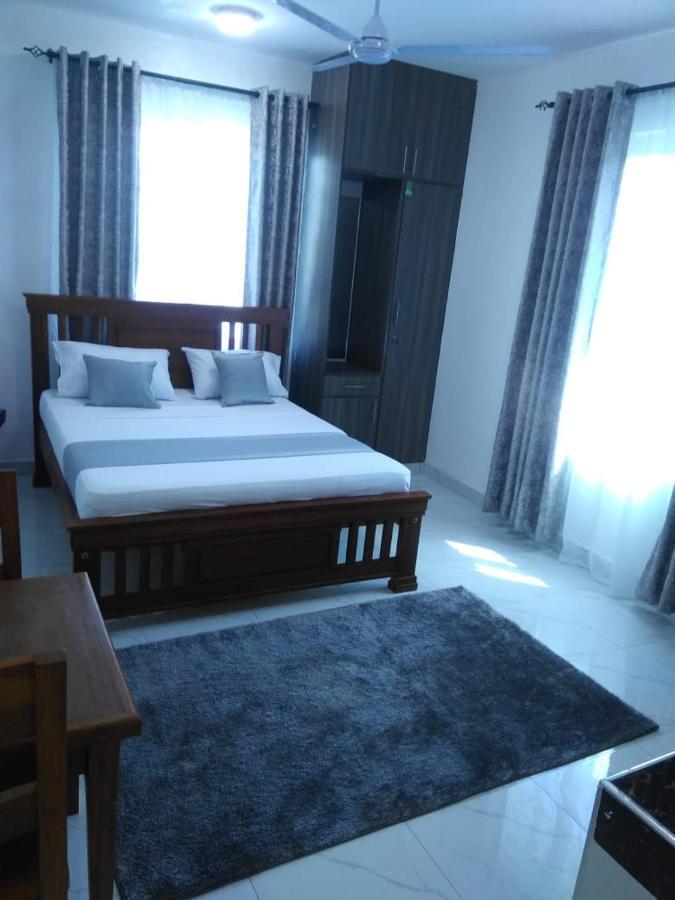 Grey Pearl Apartments Where Raha Is Also Our Priority Малинди Екстериор снимка