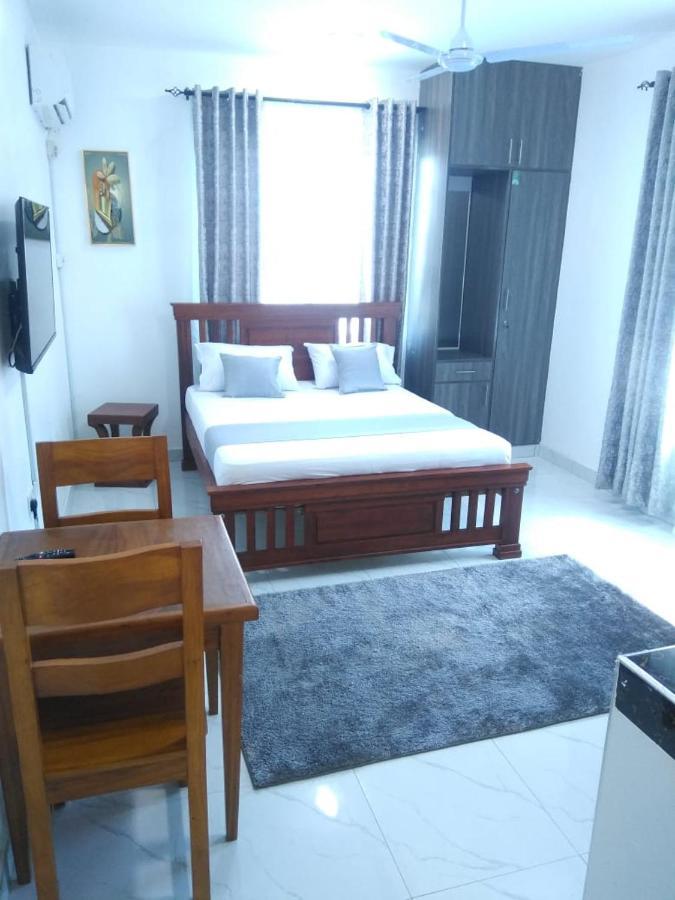 Grey Pearl Apartments Where Raha Is Also Our Priority Малинди Екстериор снимка